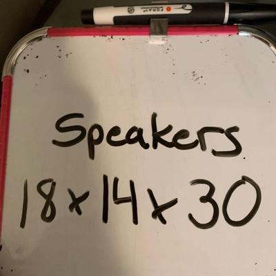 2 Fisher Studio standard series speakers ST-460