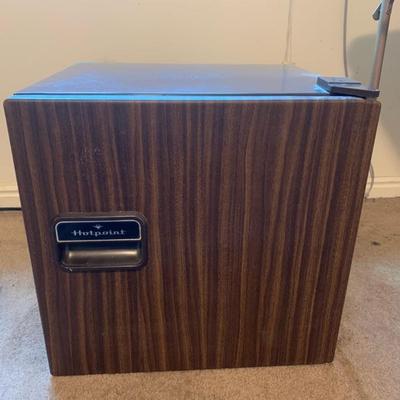 Hotpoint Mini Fridge