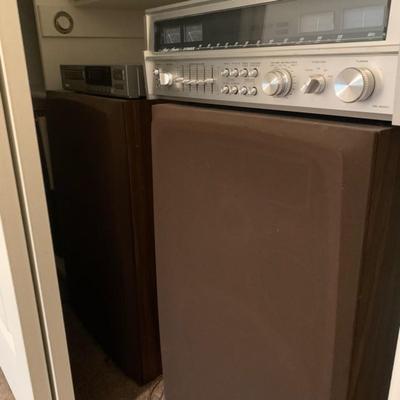 Studio Stereo Fisher Receiver (model RS-2007) (speakers in lot 569)