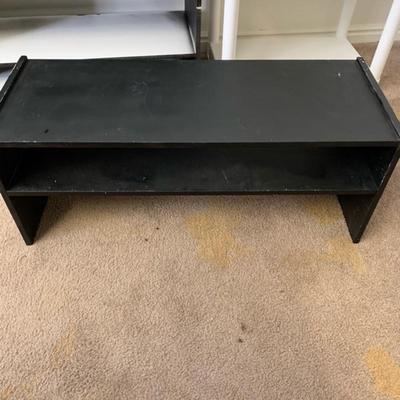 4 shelf units or shoe holders