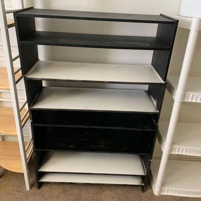 4 shelf units or shoe holders