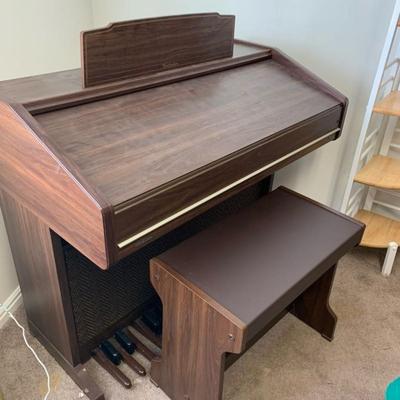 Technics Sound E44 Electric Organ BEAUTIFUL