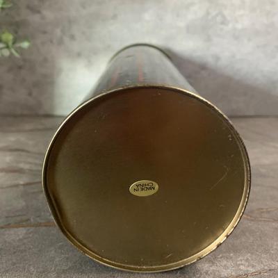 Vintage assorted of tins