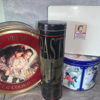 Vintage assorted of tins