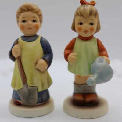 HUMMEL - Two Figurines