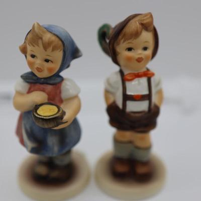 HUMMEL - Two Figurines