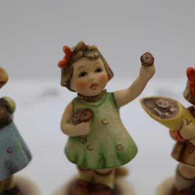 HUMMEL - Three Figurines