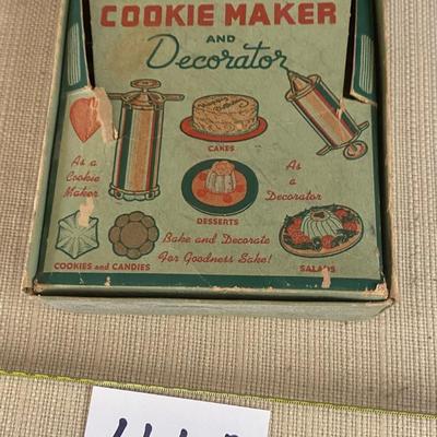 Vintage Smart Set Cookie Maker