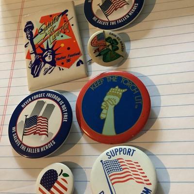 America Lot of 6 Buttons/Pins- Statue of Liberty, Never Forget, Desert Storm, Erin Go Bragh