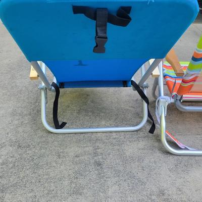 Five Beach/Lawn Chairs (G-DW)