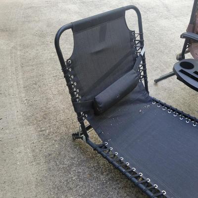 Five Beach/Lawn Chairs (G-DW)