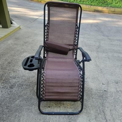 Five Beach/Lawn Chairs (G-DW)