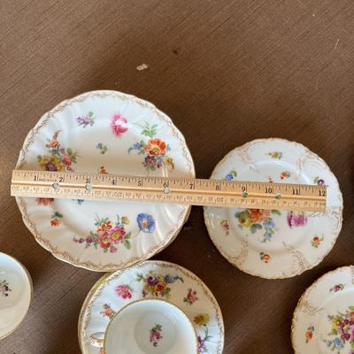 Dresden Germany Tea Cups & Saucers