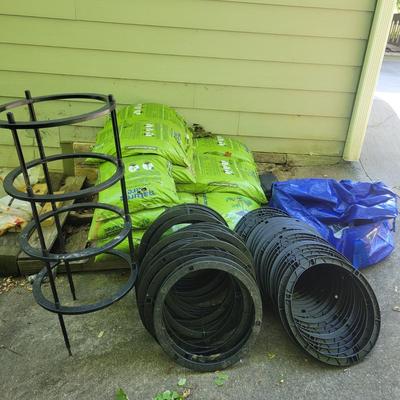 Modular Plant Cages and Nature's Care Compost (D-DW)