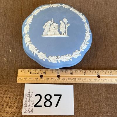 Wedgewood Powder Box