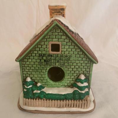 Christmas Decor with Disney Carousel, Spode Christmas Tree Plate, and More! (DR-KW)