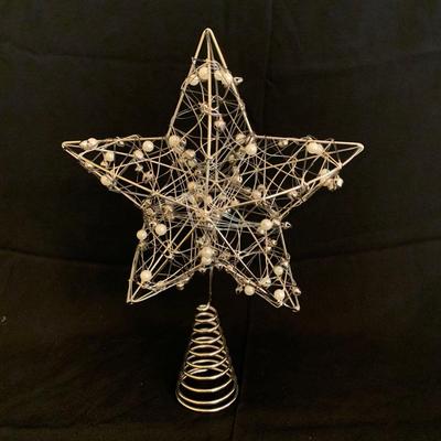 Christmas Decor with Disney Carousel, Spode Christmas Tree Plate, and More! (DR-KW)