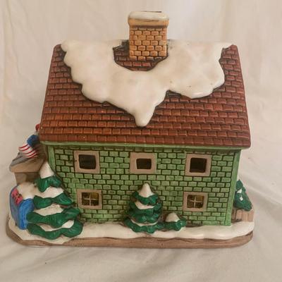Christmas Decor with Disney Carousel, Spode Christmas Tree Plate, and More! (DR-KW)