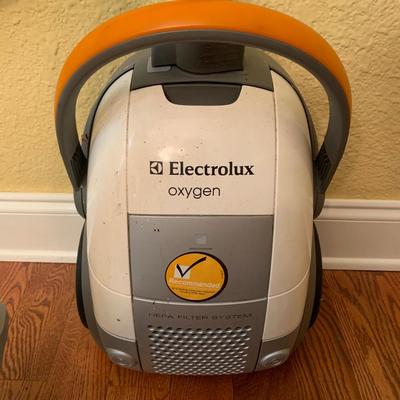 Electrolux Oxygen Canister Vacuum and Black & Decker Hand Vacuum (DR-KW)
