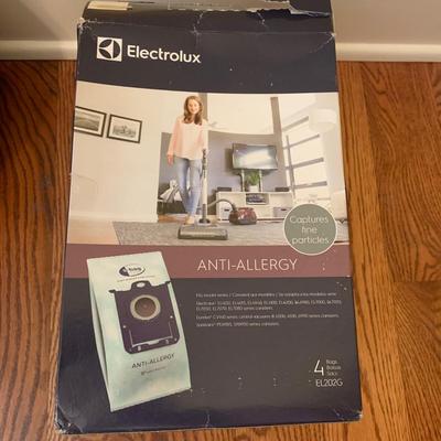 Electrolux Oxygen Canister Vacuum and Black & Decker Hand Vacuum (DR-KW)