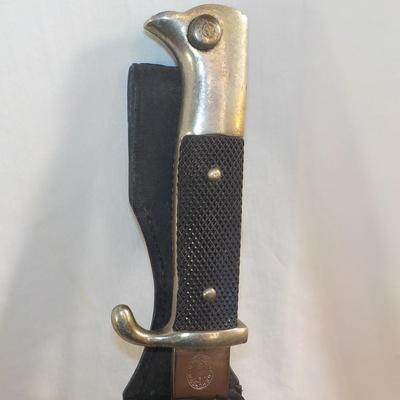WW2 German Army K98 Mauser Bayonet & Scabbard. est $150 to $500.