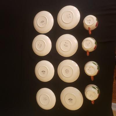 Vintage Franciscan Earthenware- Apple Pattern (DR-KD)