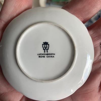 Large Lot of World Travel Ashtray Small Saucers