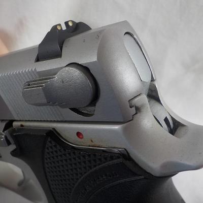 Smith & Wesson model 6906, 9mm pistol. est. $300 to $500.