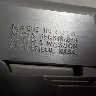 Smith & Wesson model 6906, 9mm pistol. est. $300 to $500.