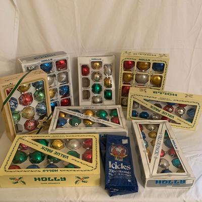 Vintage Glass Ornaments by Pyramid and Holly (GR-KW)