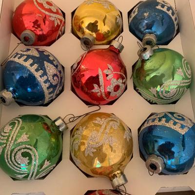 Vintage Glass Ornaments by Pyramid and Holly (GR-KW)