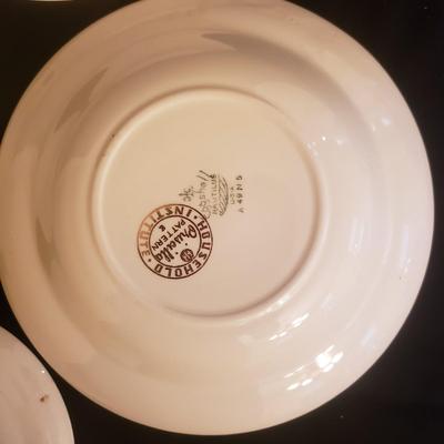 Household Institute Priscilla Pattern Bowls and Plates ( DR-KD)