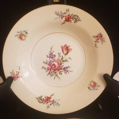 Household Institute Priscilla Pattern Bowls and Plates ( DR-KD)