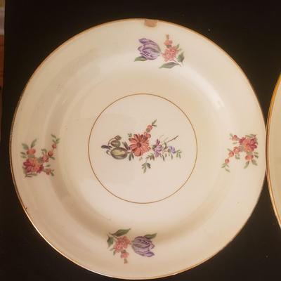 Household Institute Priscilla Pattern Bowls and Plates ( DR-KD)