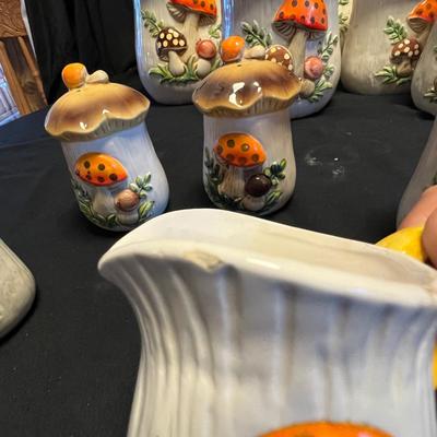 Merry Mushroom Vintage Sears Canisters & More (M-RG)