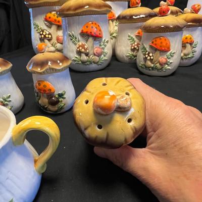 Merry Mushroom Vintage Sears Canisters & More (M-RG)