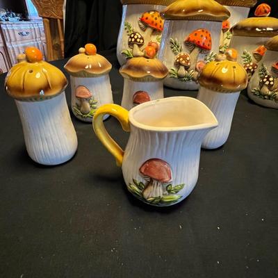 Merry Mushroom Vintage Sears Canisters & More (M-RG)
