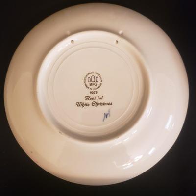 Bing and Grondahl Copenhagen Porcelain and Berlin Designs Christmas Plates ( GR-KD)