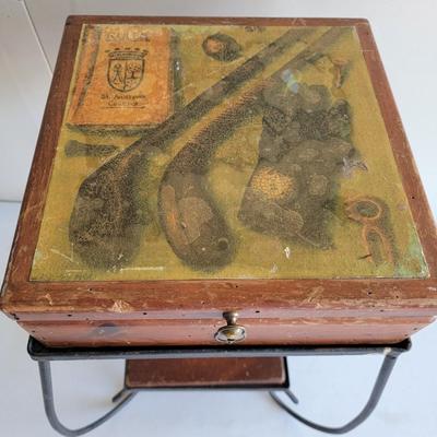 Vintage Lift top side table golf themed with removable box