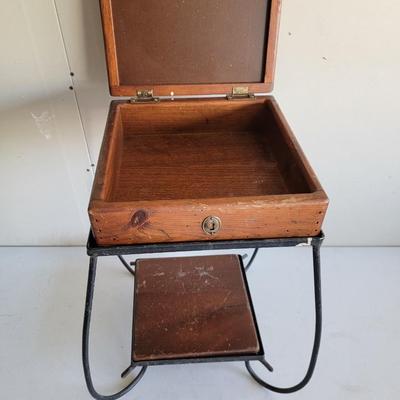 Vintage Lift top side table golf themed with removable box
