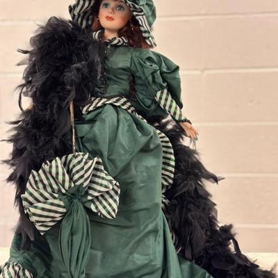 Music Box Lady in Green 21"