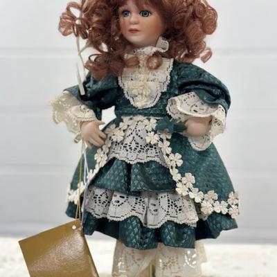 Franklin Heirloom Music Box