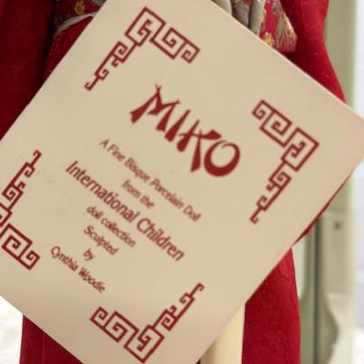 Miko 11"