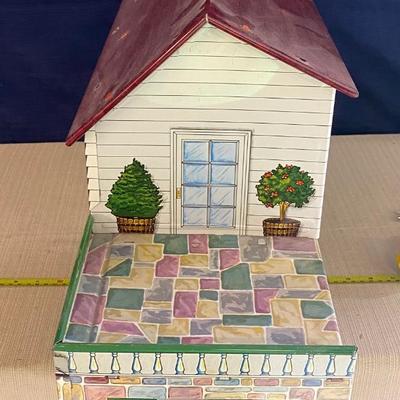1950s Marx Metal Lithograph Doll House