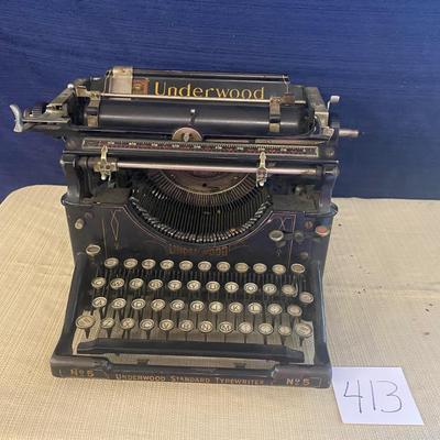 Vintage Underwood Typewriter