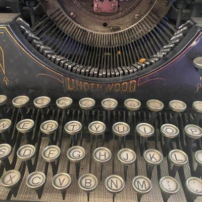 Vintage Underwood Typewriter