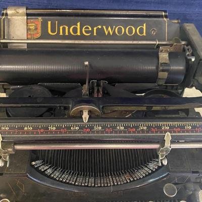 Vintage Underwood Typewriter