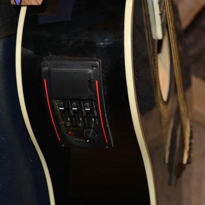 Esteban "Starlight" Electric Acoustic Guitar with Case, Working