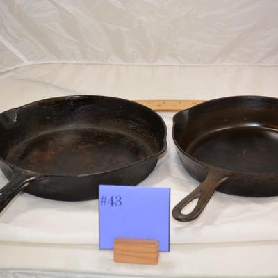 Lot of 2 Vintage WAGNER Cast Iron Skillets 9" & 10"
