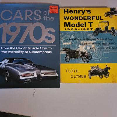 Assortment of Books on Cars (O-DW)